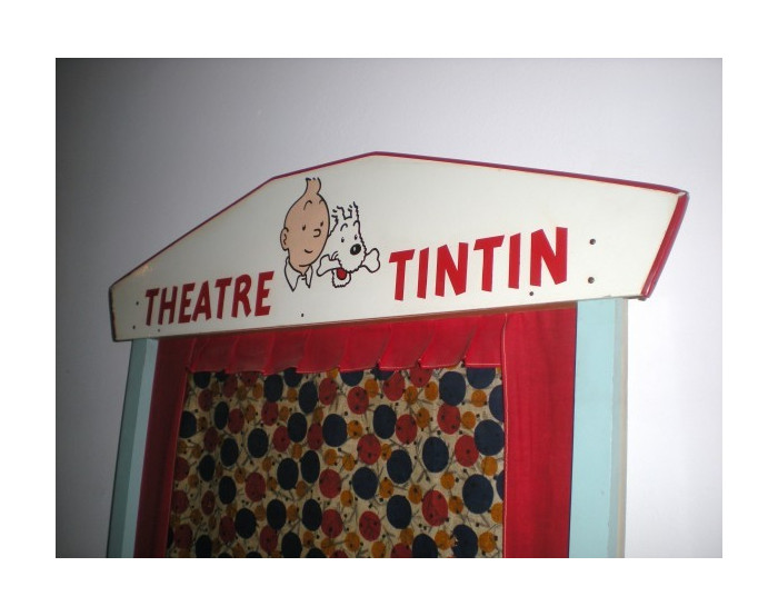 Théâtre Tintin Rare Version aux coins pointus  