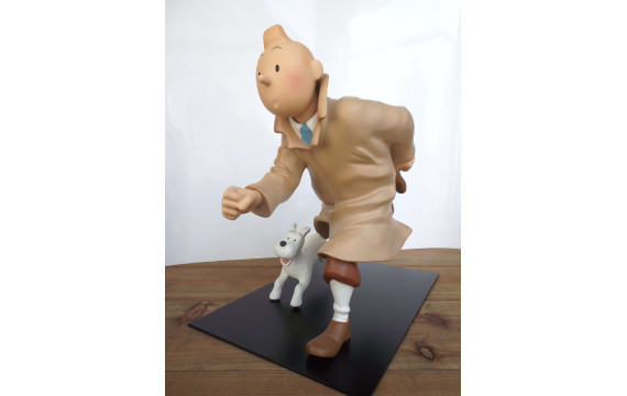 Statuette en résine Tintin Running Courant Ref 45101 B + C TBE 