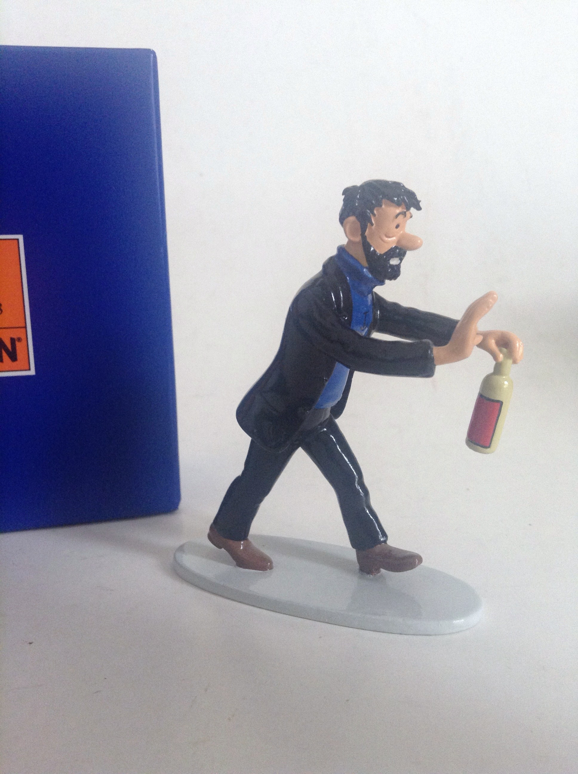 Pixi/moulinsart - Tintin - Figurine Tintin sortant de la potiche - Pixi